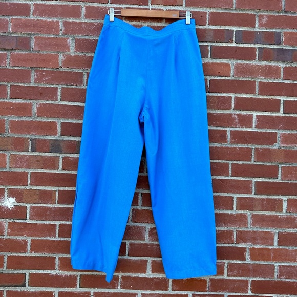 Vintage Pant-her Silk Pants. Blue. Excellent vintage condition. Size 13/14. - Picture 2 of 4